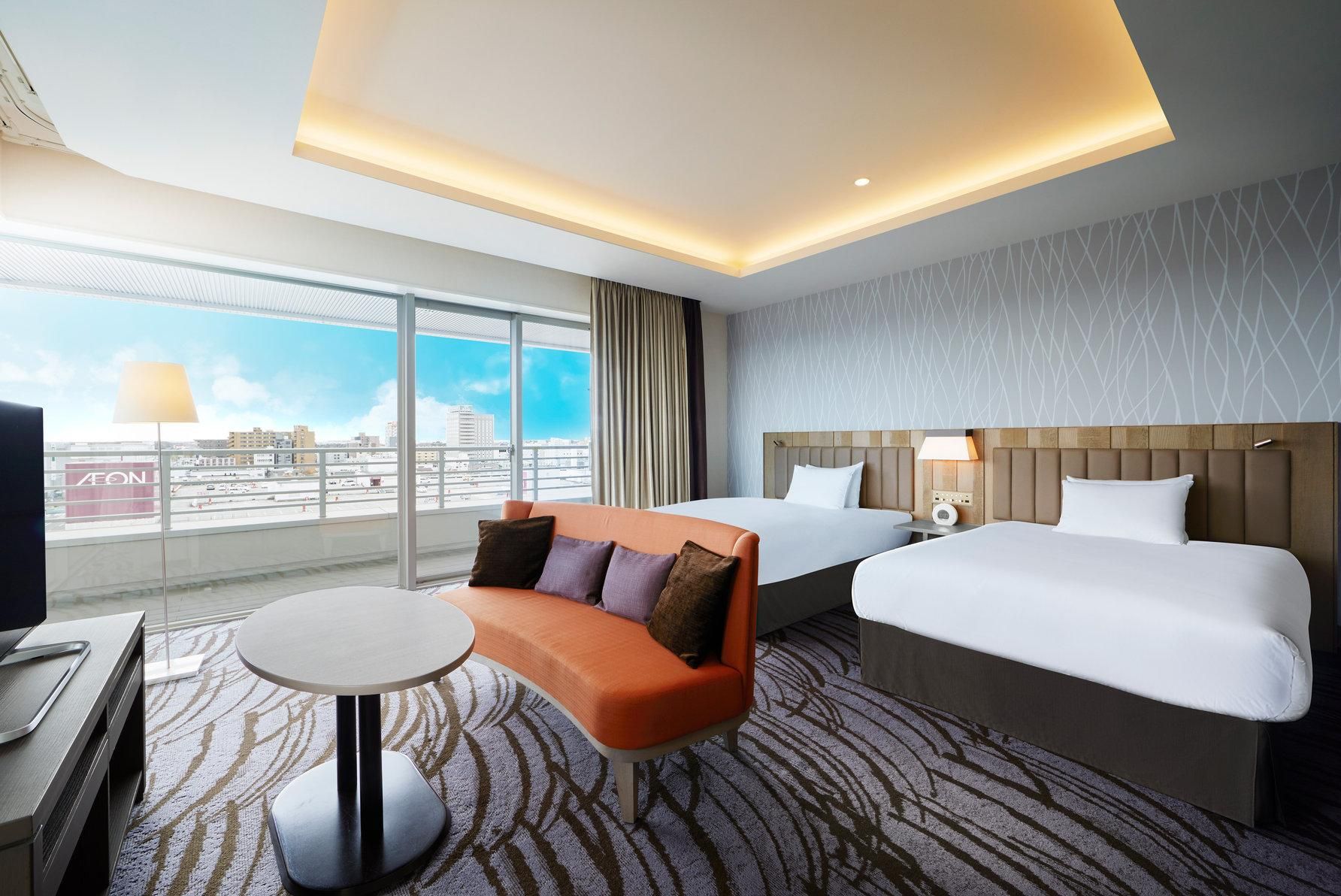 2 Double Junior Suite Balcony Wing Building