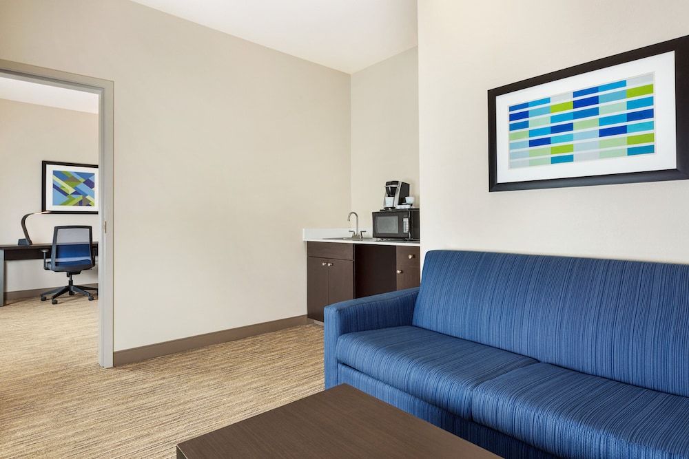 Suite, 1 King Bed