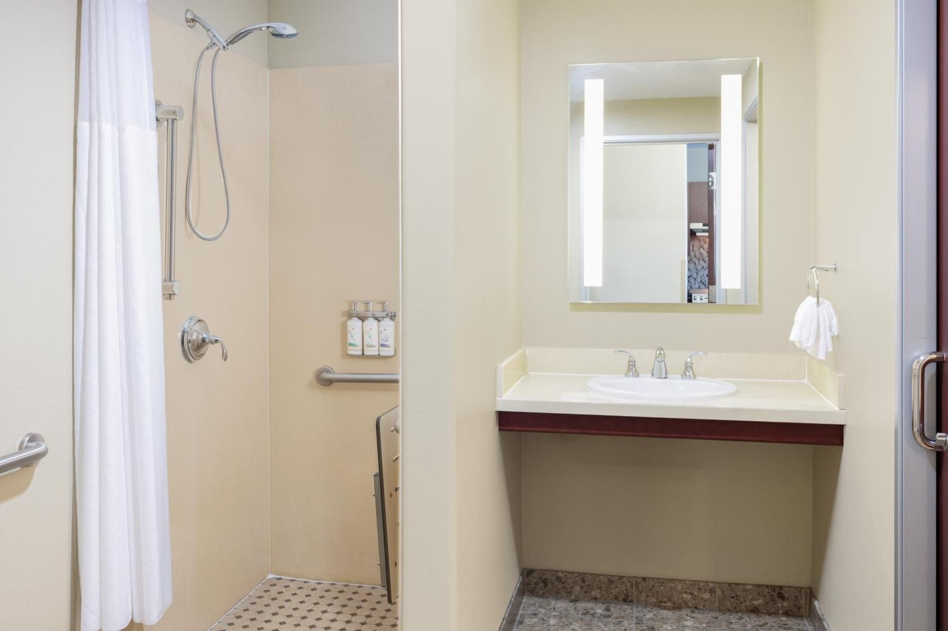 undefined Staybridge Suites: Las Vegas - Stadium District by IHG 10