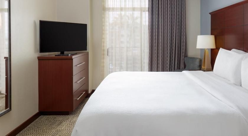 undefined Staybridge Suites: Las Vegas - Stadium District by IHG 4