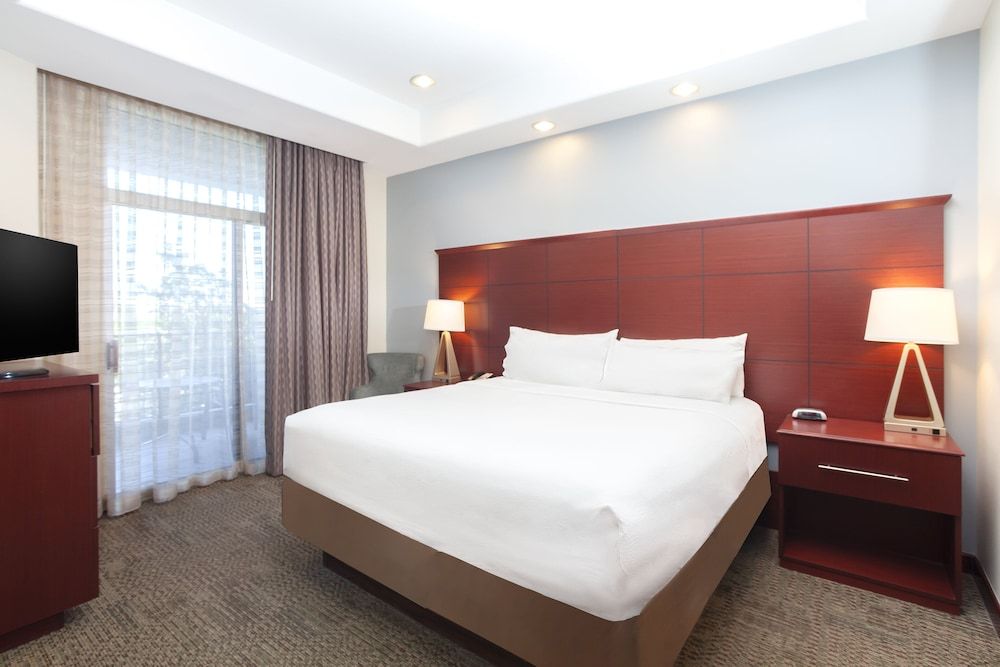 undefined Staybridge Suites: Las Vegas - Stadium District by IHG 9