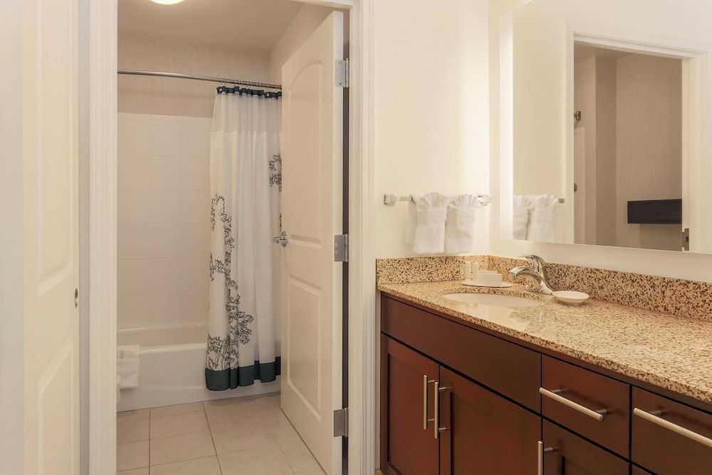 Suite, 2 Bedrooms, Non Smoking