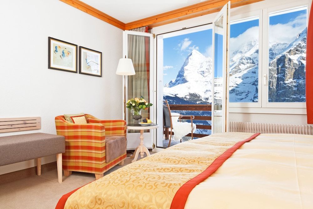 Eiger Mürren Swiss Quality Hotel Double room with Eiger mountain view 14