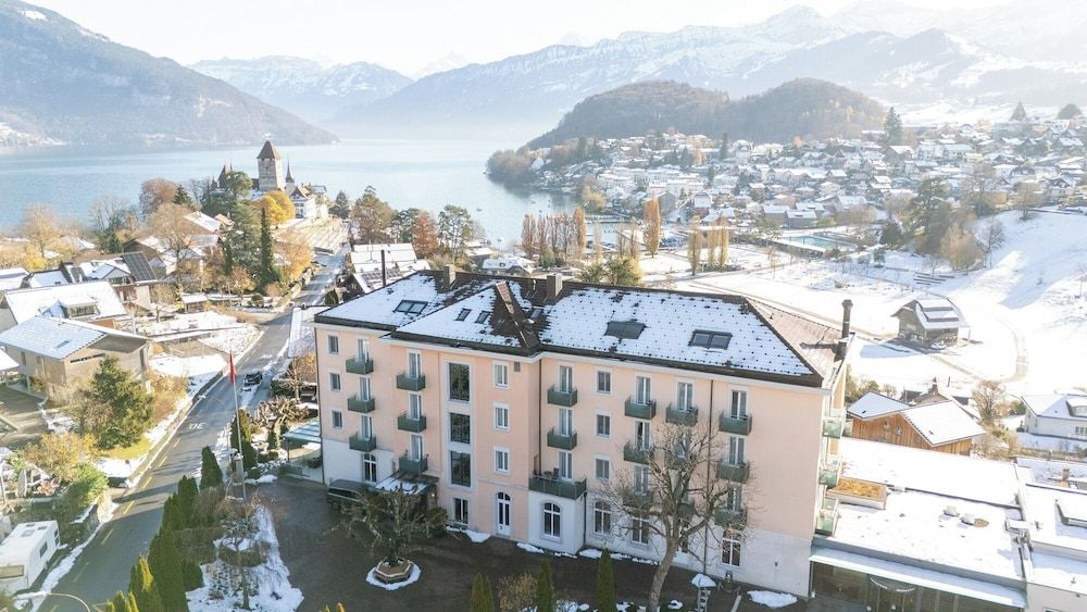 undefined Hotel Eden Spiez