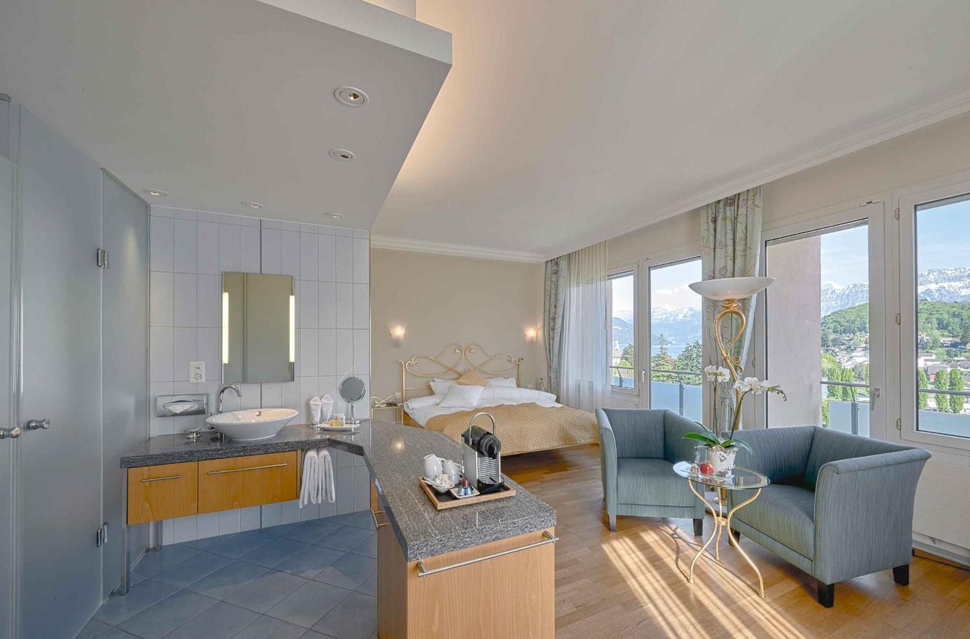 Superior Double Room with Bay View