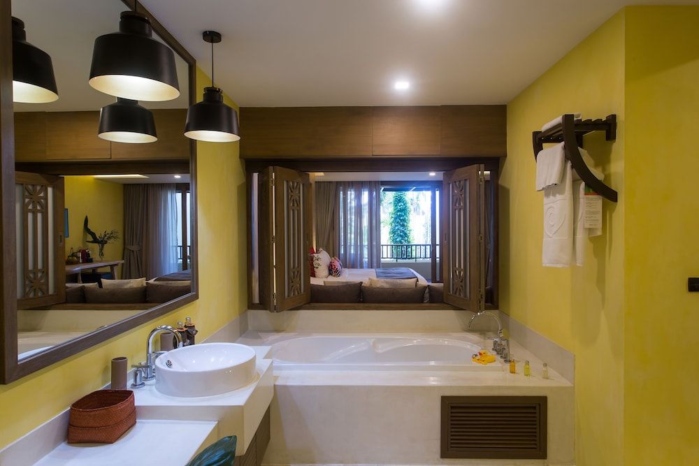 New Star Beach Resort Deluxe Room, Balcony 15