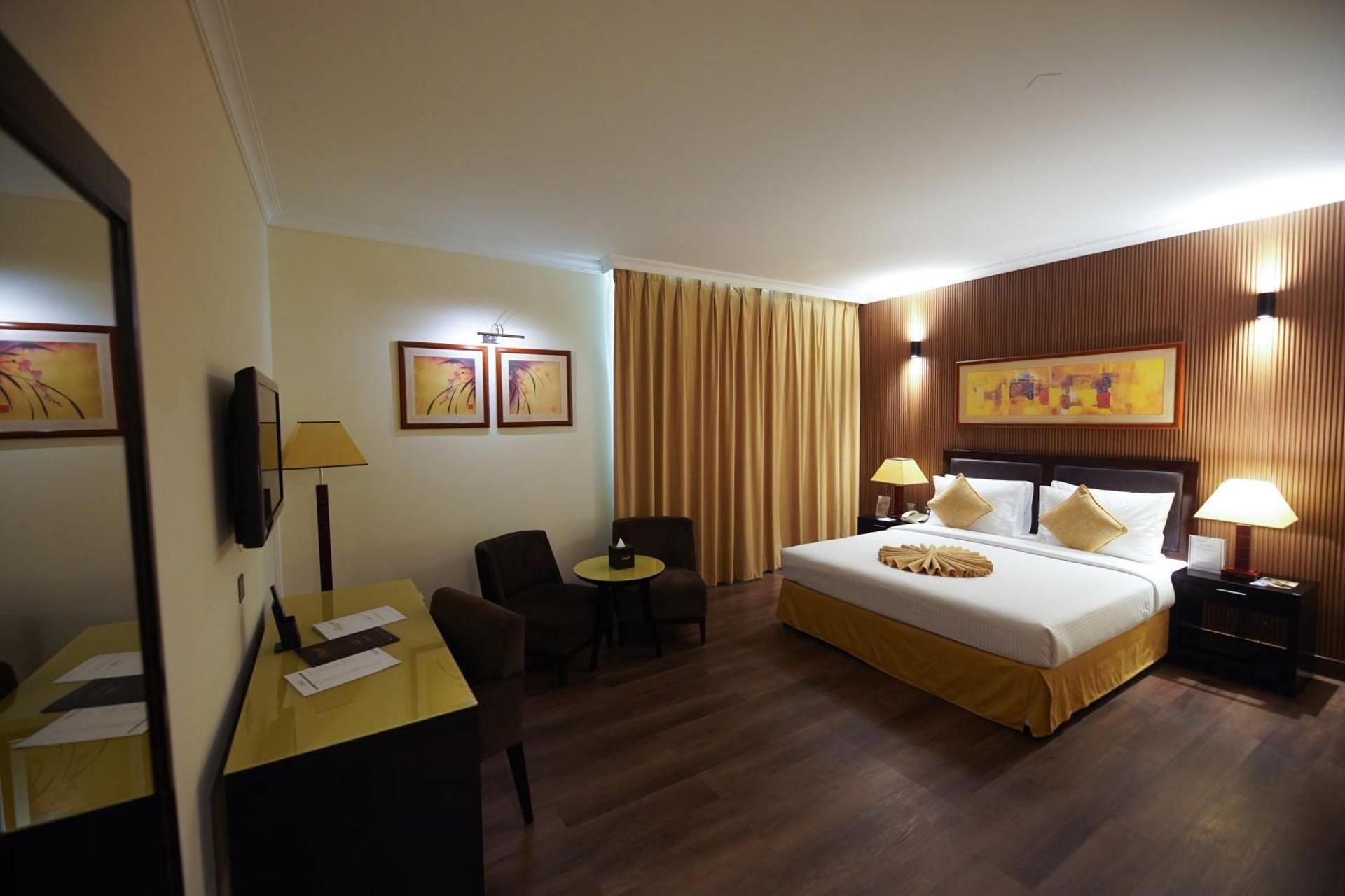 Villaggio Hotel Abu Dhabi Superior King Room - Non-Smoking 2