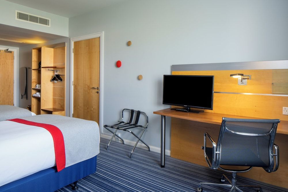 Standard Room, 2 Twin Beds (with Free Hot Breakfast)