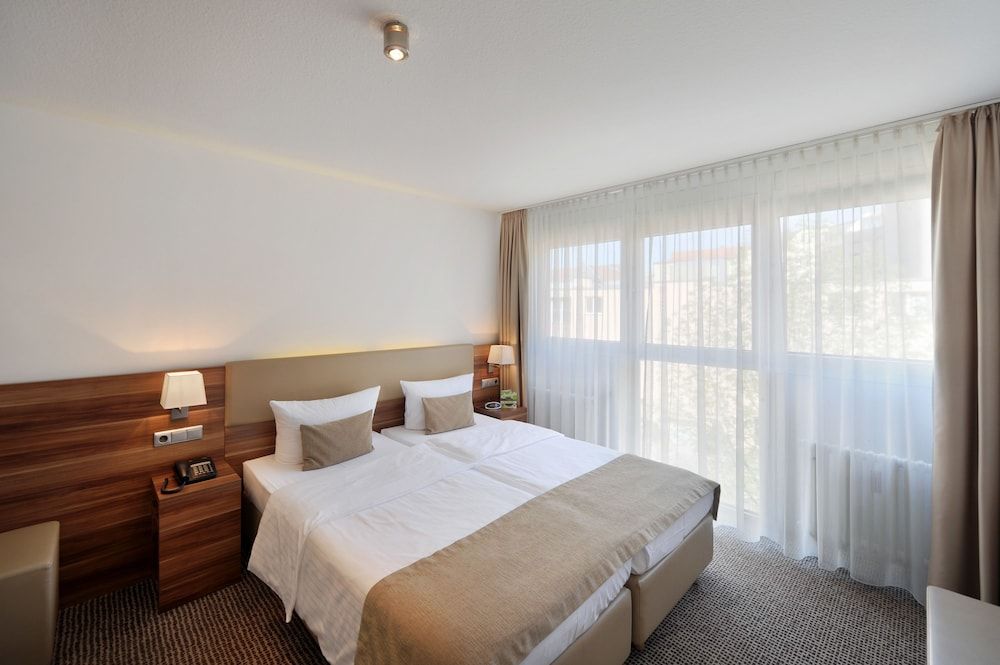 Downtown Vi Vadi Hotel Double or Twin Room, 1 Double or 2 Twin Beds 6