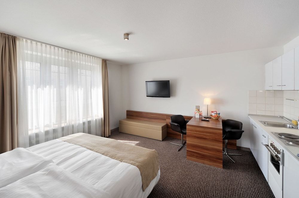 Downtown Vi Vadi Hotel Double or Twin Room, 1 Double or 2 Twin Beds 3