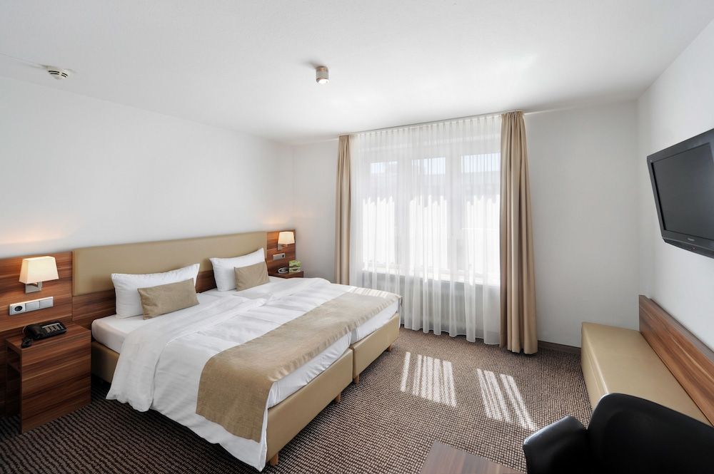 Downtown Vi Vadi Hotel Double or Twin Room, 1 Double or 2 Twin Beds
