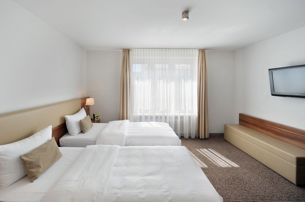 Downtown Vi Vadi Hotel Double or Twin Room, 1 Double or 2 Twin Beds 7