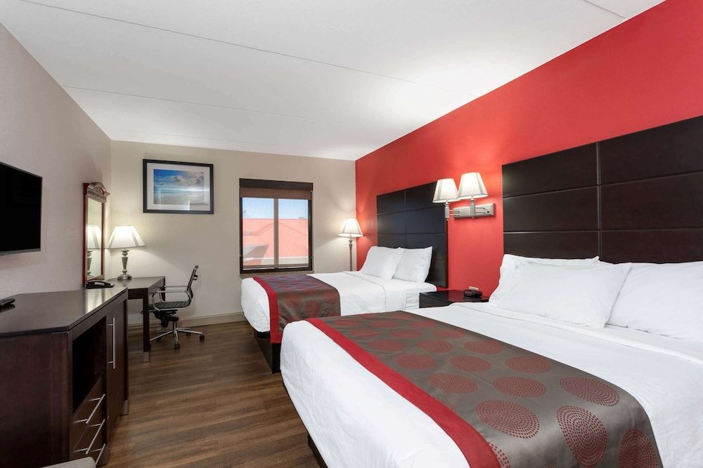 Standard Room, 2 Queen Beds, Non Smoking