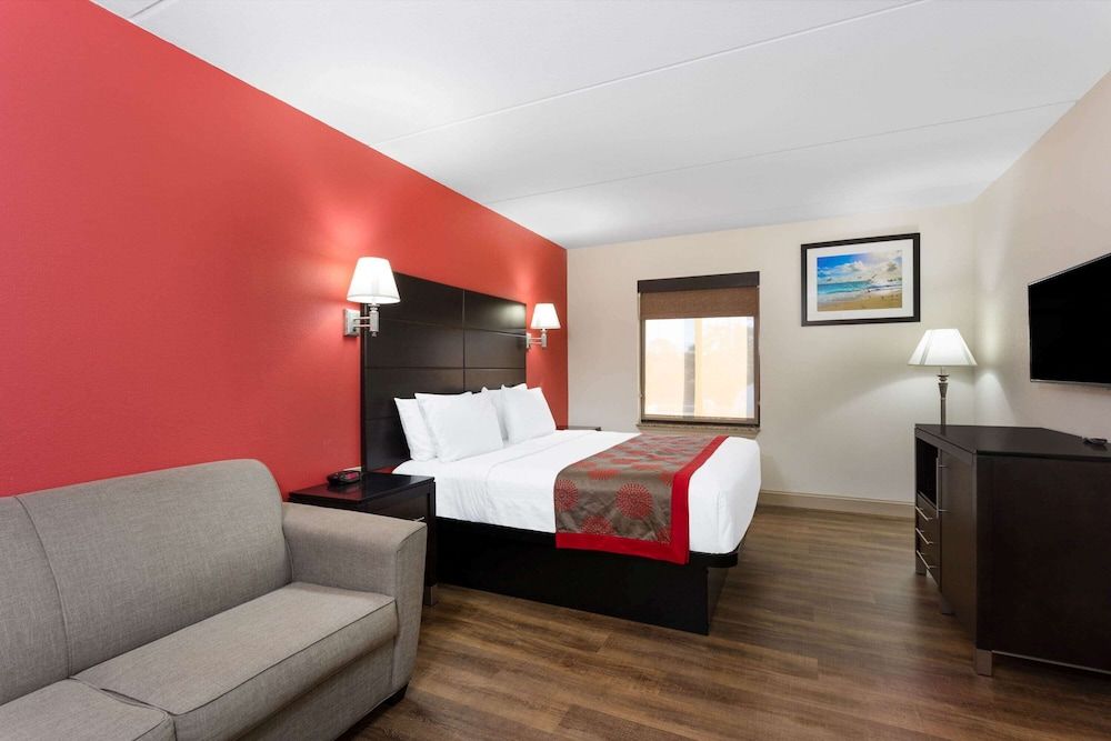 Suite, 1 King Bed, Non Smoking