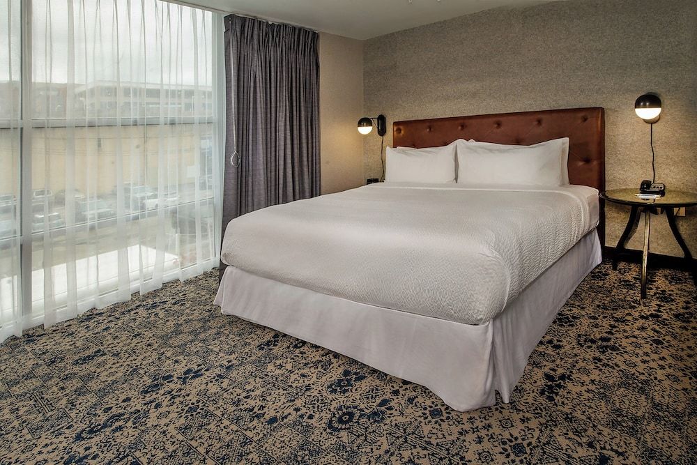 undefined Four Points by Sheraton Philadelphia City Center 10