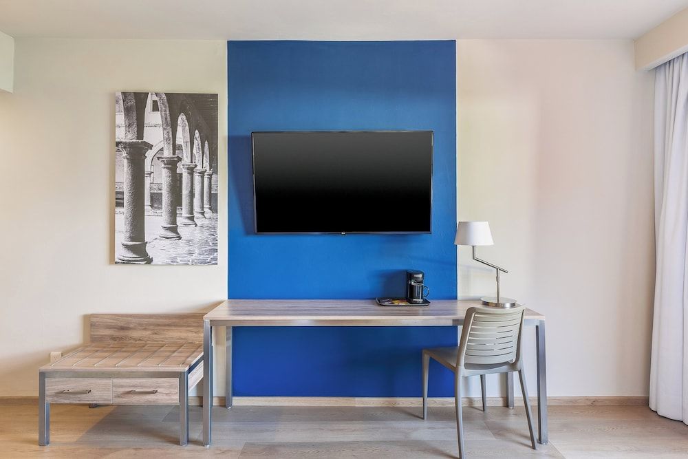 Fiesta Inn Cuernavaca Executive Room, 1 King Bed 8