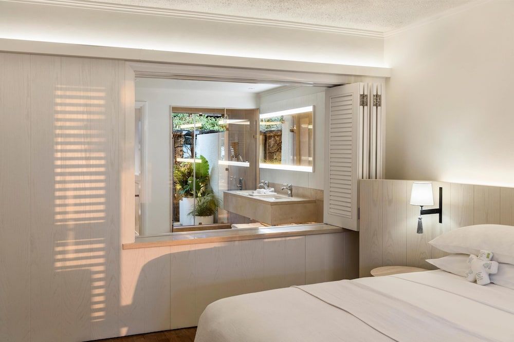 LUX* Le Morne Prestige Junior Suite 4