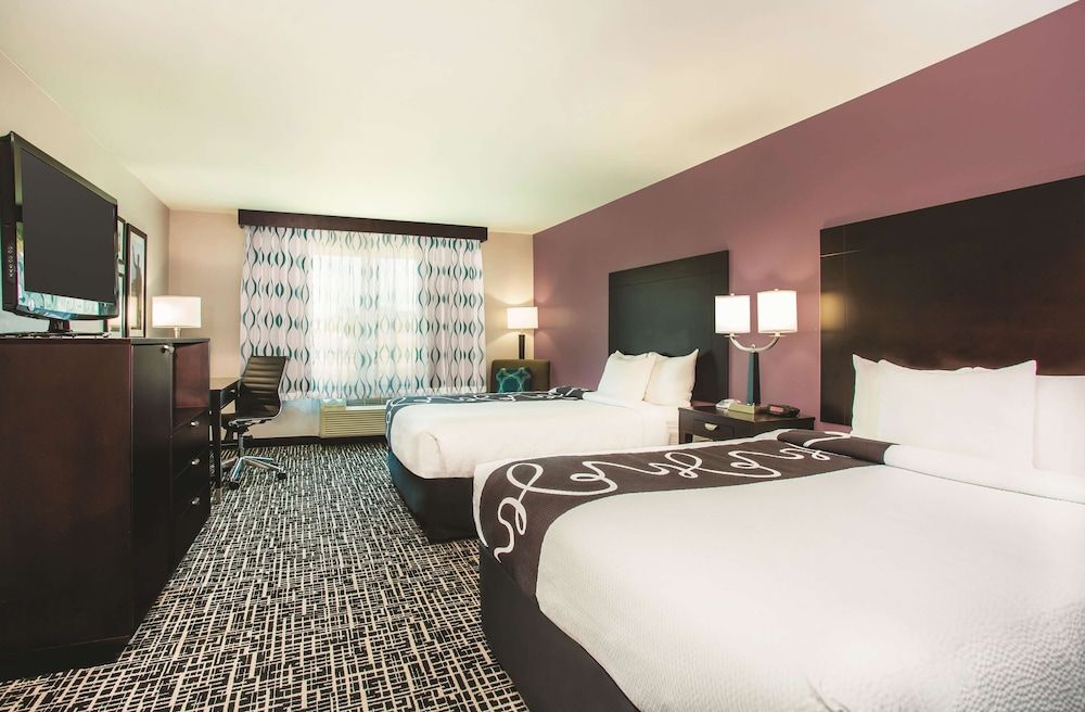 Room, 2 Queen Beds, Accessible, Non Smoking (Mobility/Hearing Impaired Accessible)