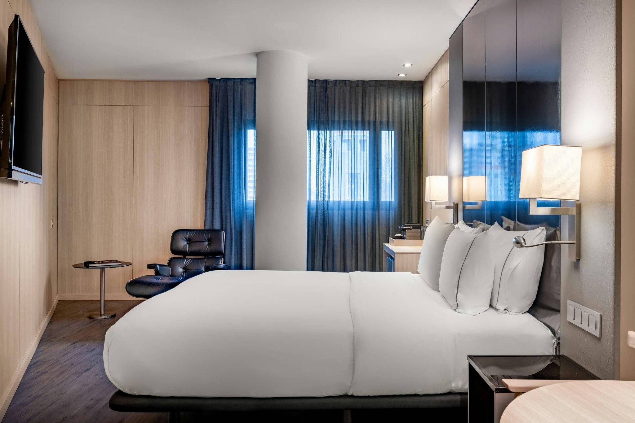 undefined AC Hotel Sants by Marriott 9