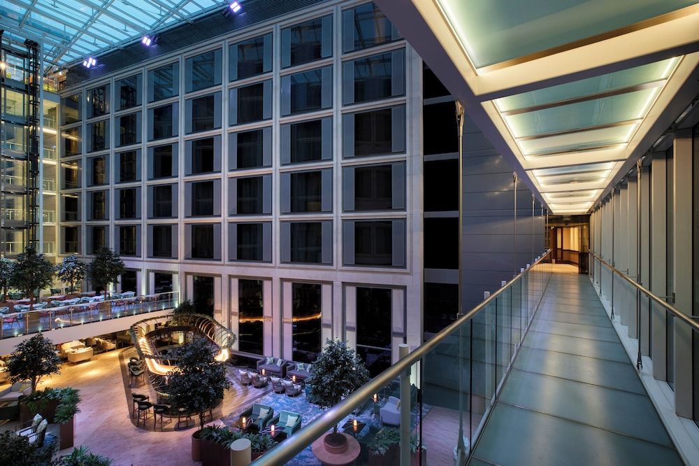 undefined Leonardo Royal London St Paul’s 6