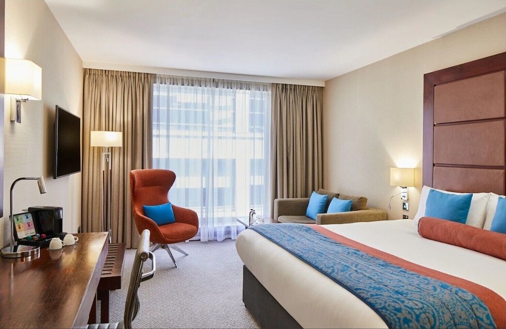 undefined Leonardo Royal London St Paul’s