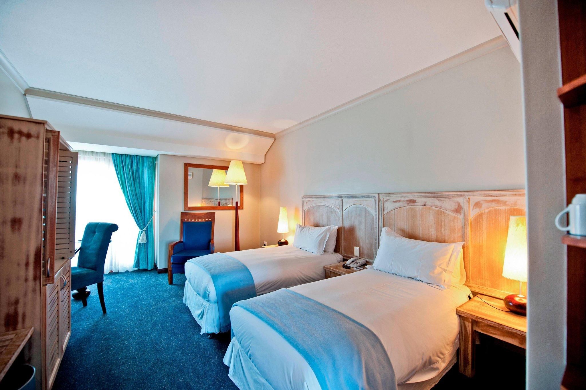 Guest room, 2 Twin, Lagoon view