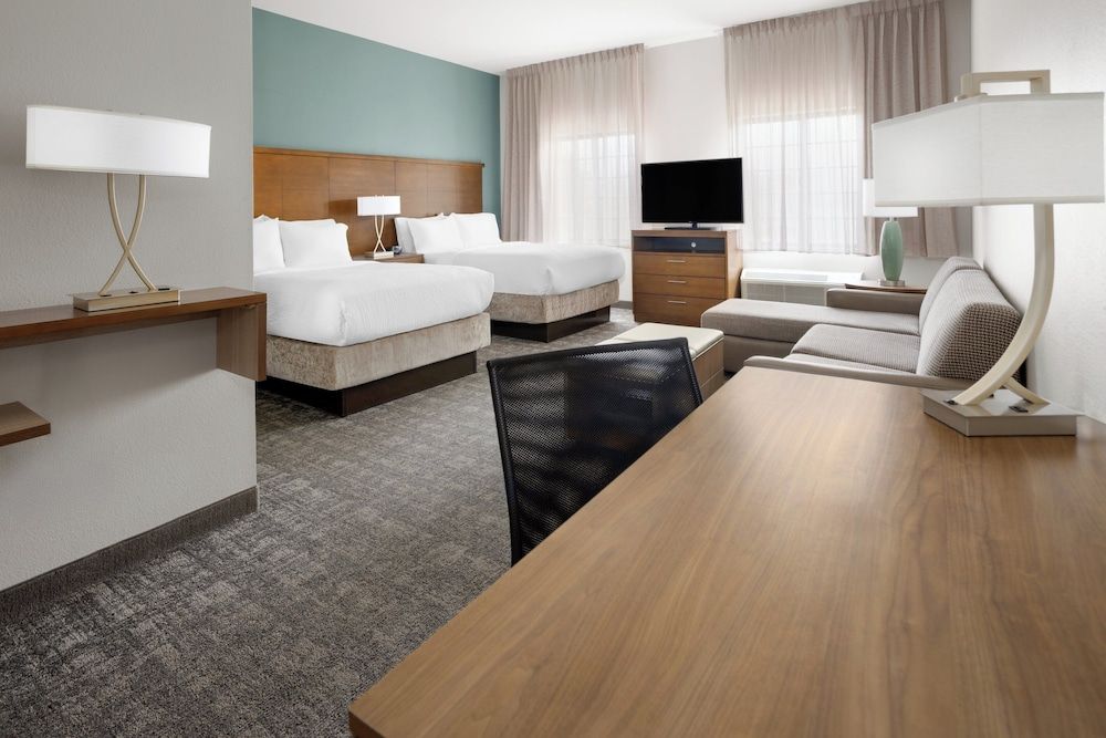Studio Suite, 2 Double Beds, Kitchen