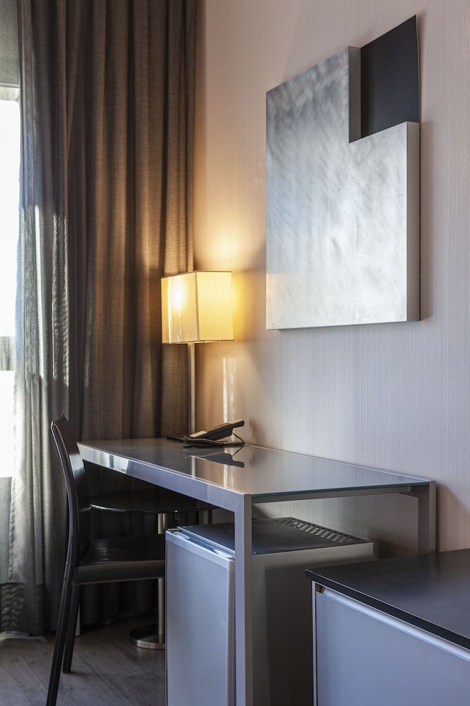 Hotel Porcel Torneo Standard Twin Room 9