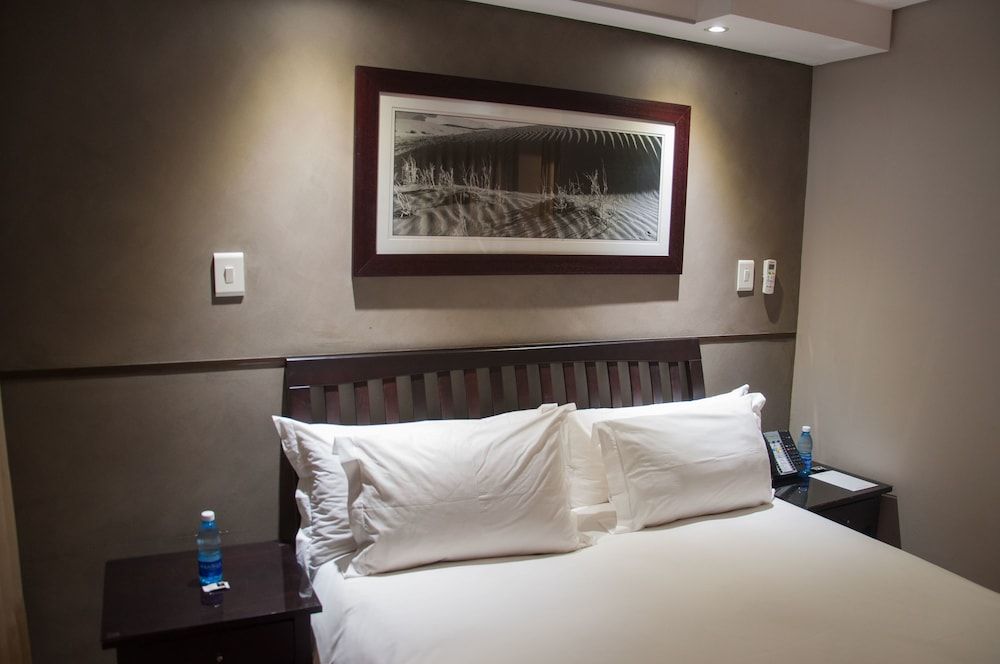 Circa On The Square Hotel Standard Apartment (Double Bed)