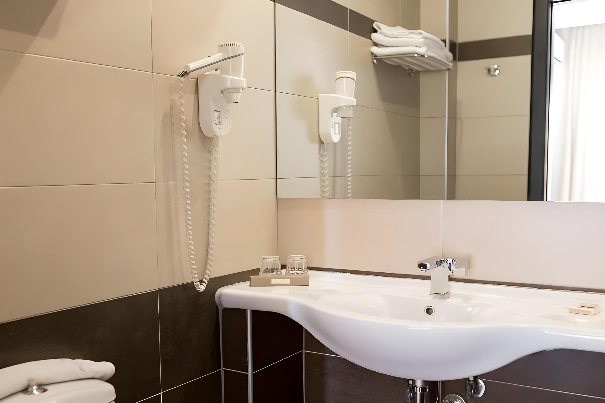 Hotel Areos Economy Room 3