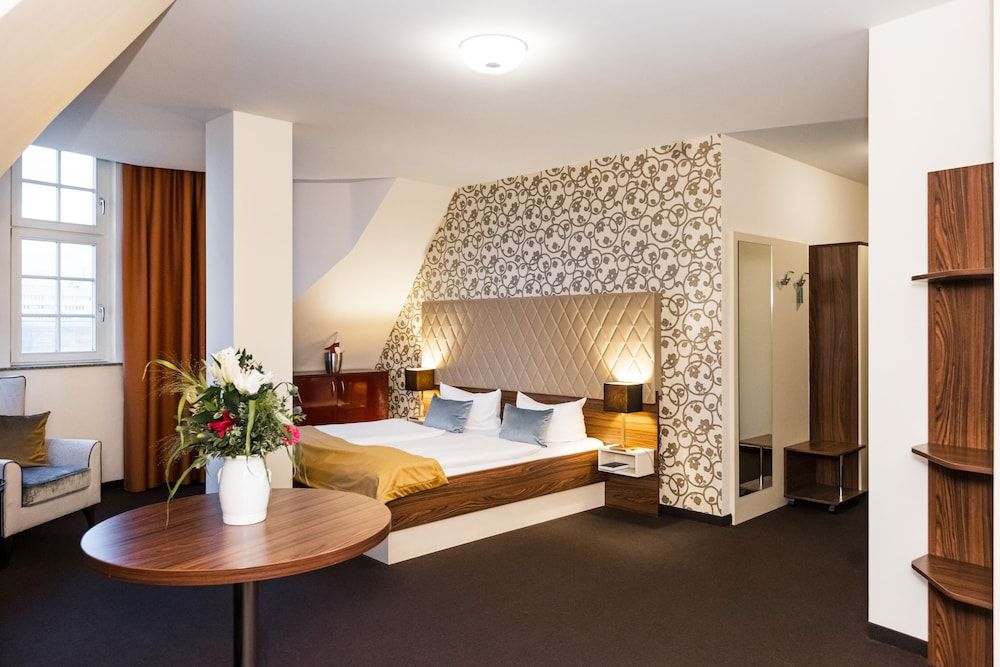 Hotel Royal International Standard Double or Twin Room 9