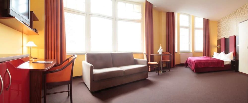 Hotel Royal International Standard Double or Twin Room 19