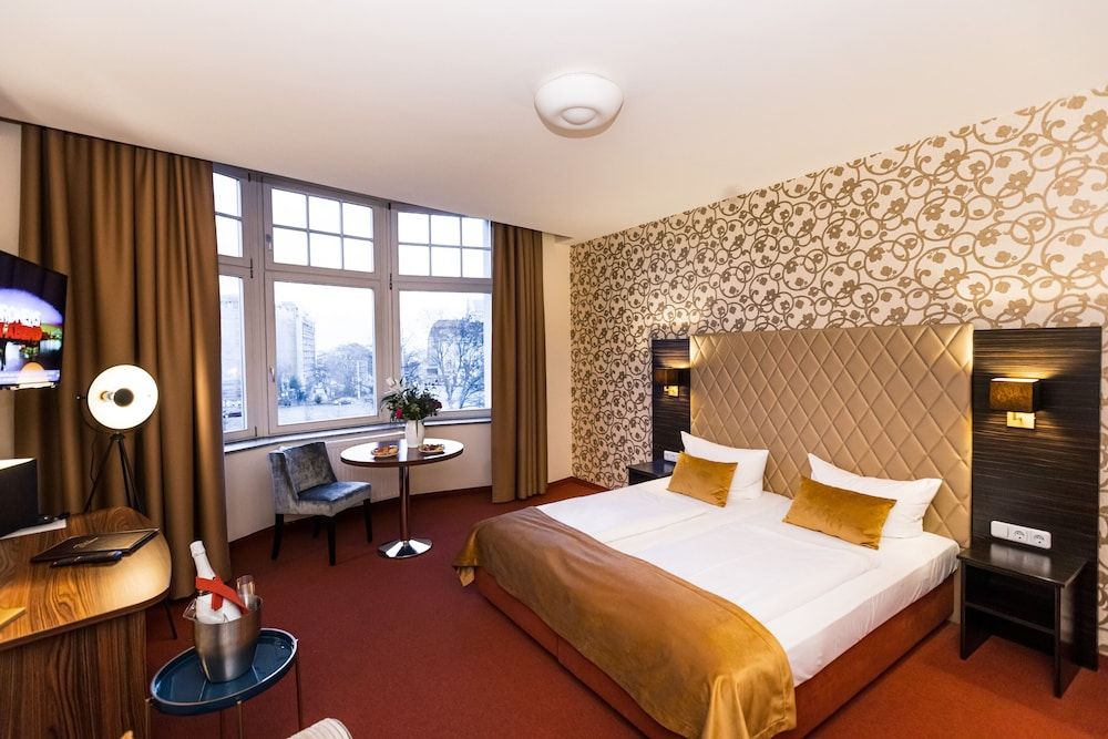 Hotel Royal International Standard Double or Twin Room 14