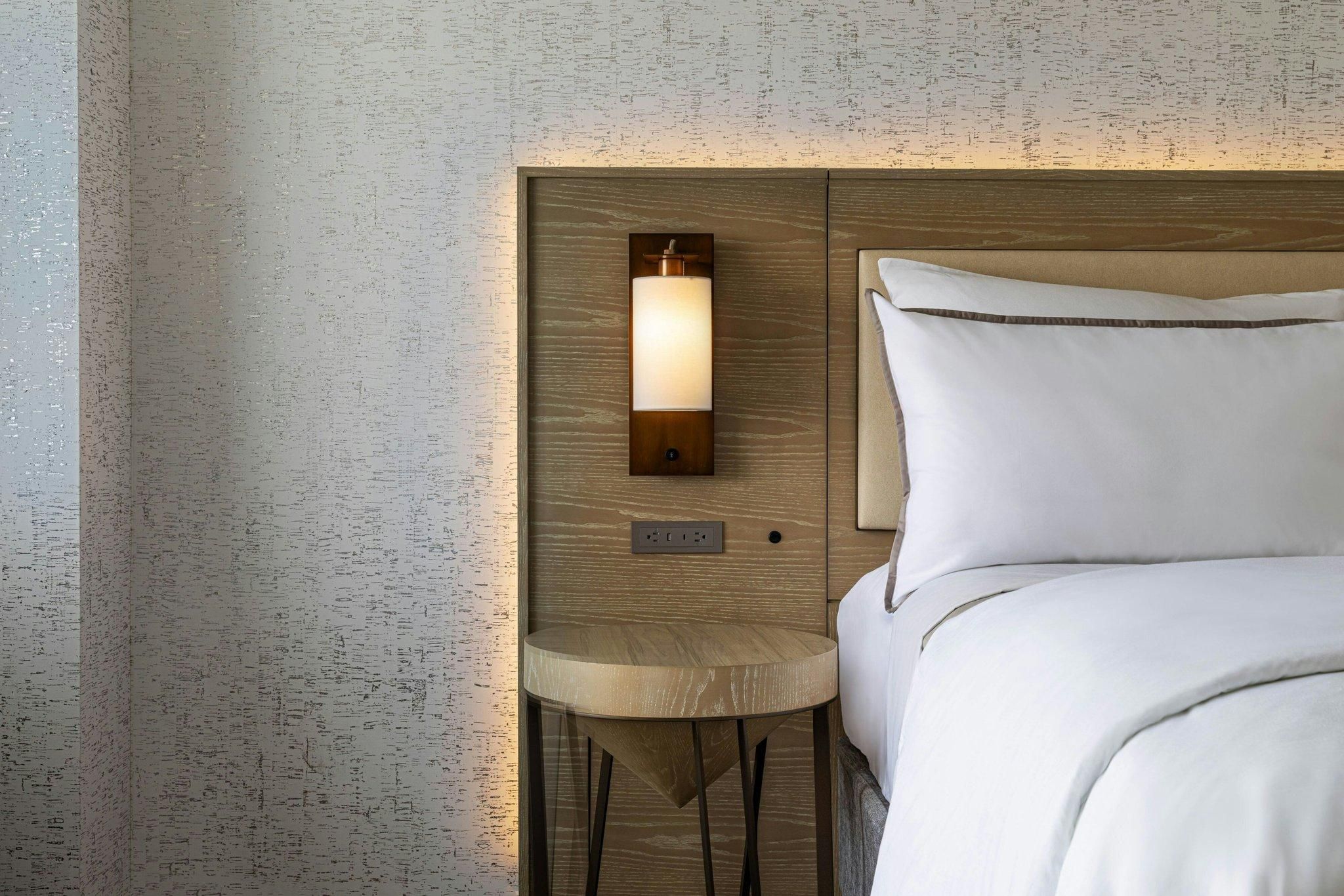 The Westin Jersey City Newport Traditional, Guest room, 1 King 3