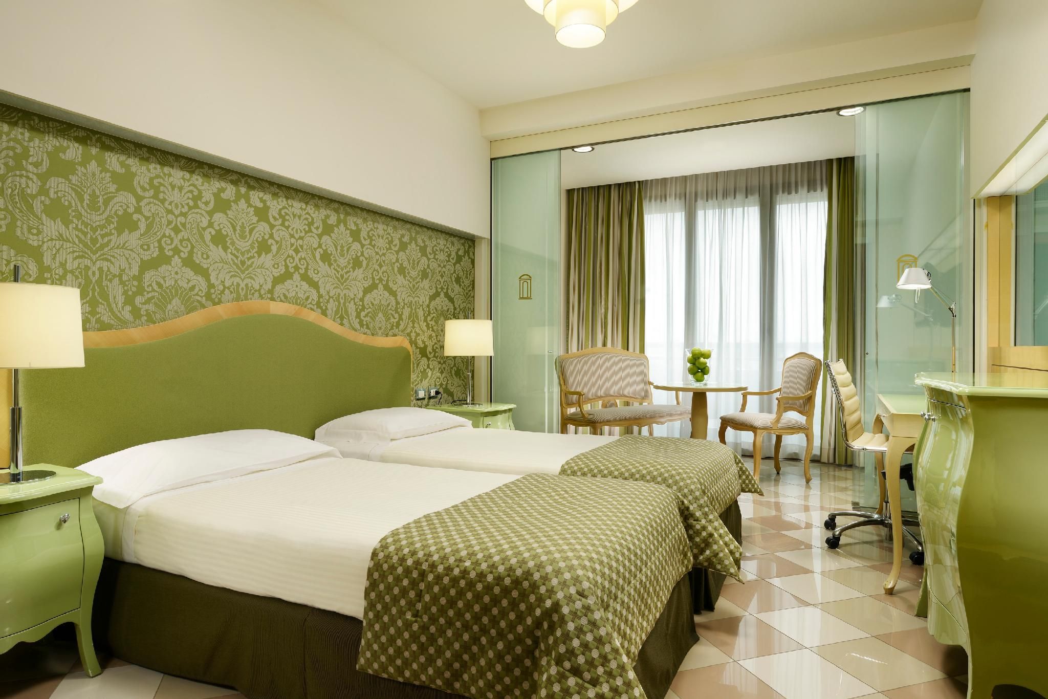 Superior Double Room (2 Adults + 1 Child)