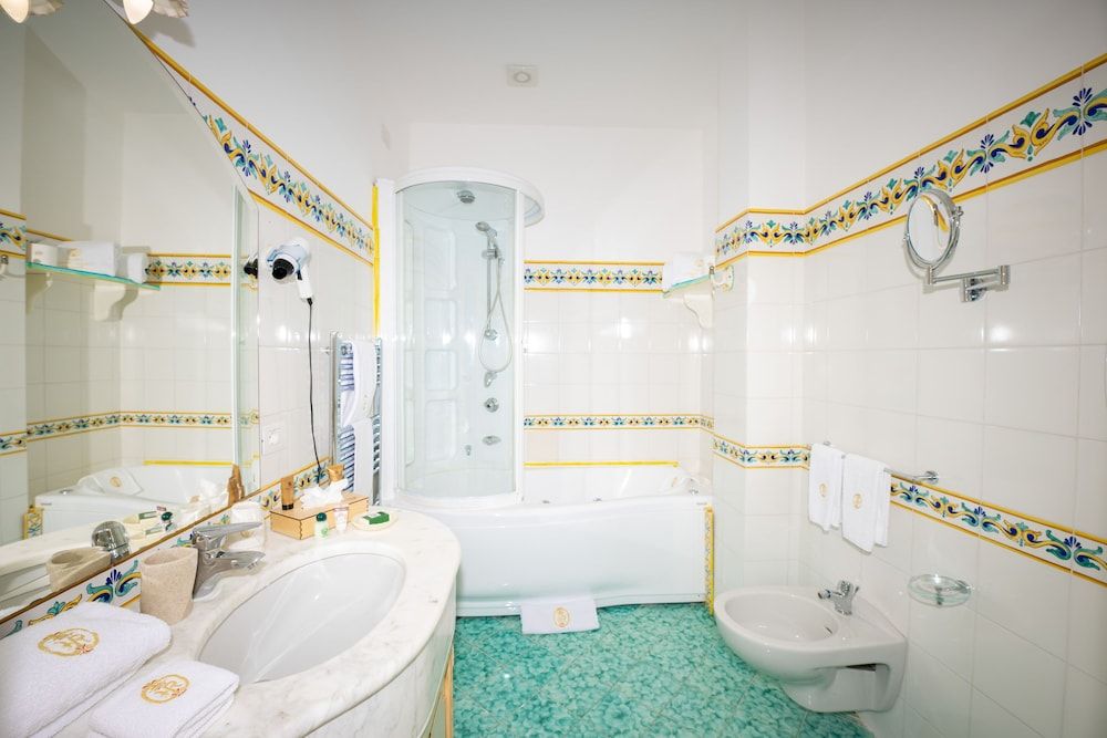 Hotel Royal Prisco Executive Double Room 8