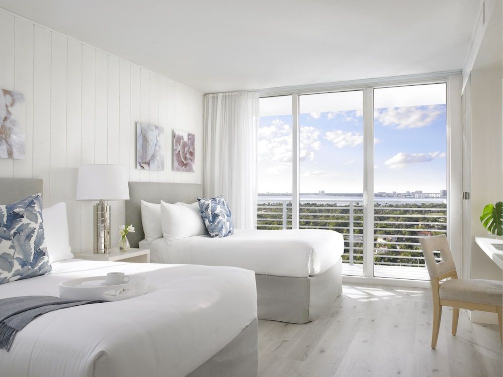 undefined Grand Beach Hotel 6