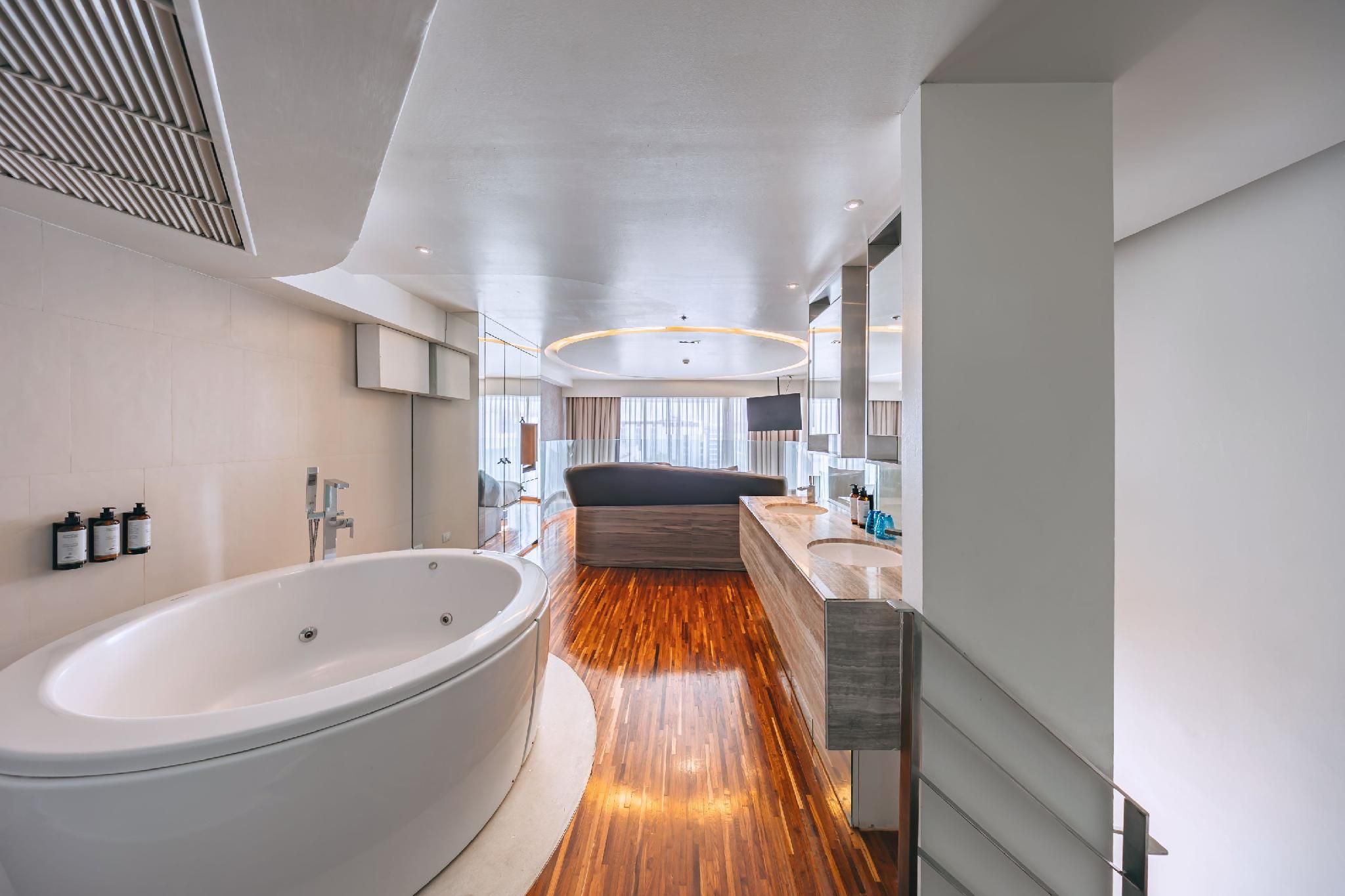 Grand Baraquda Loft Suite