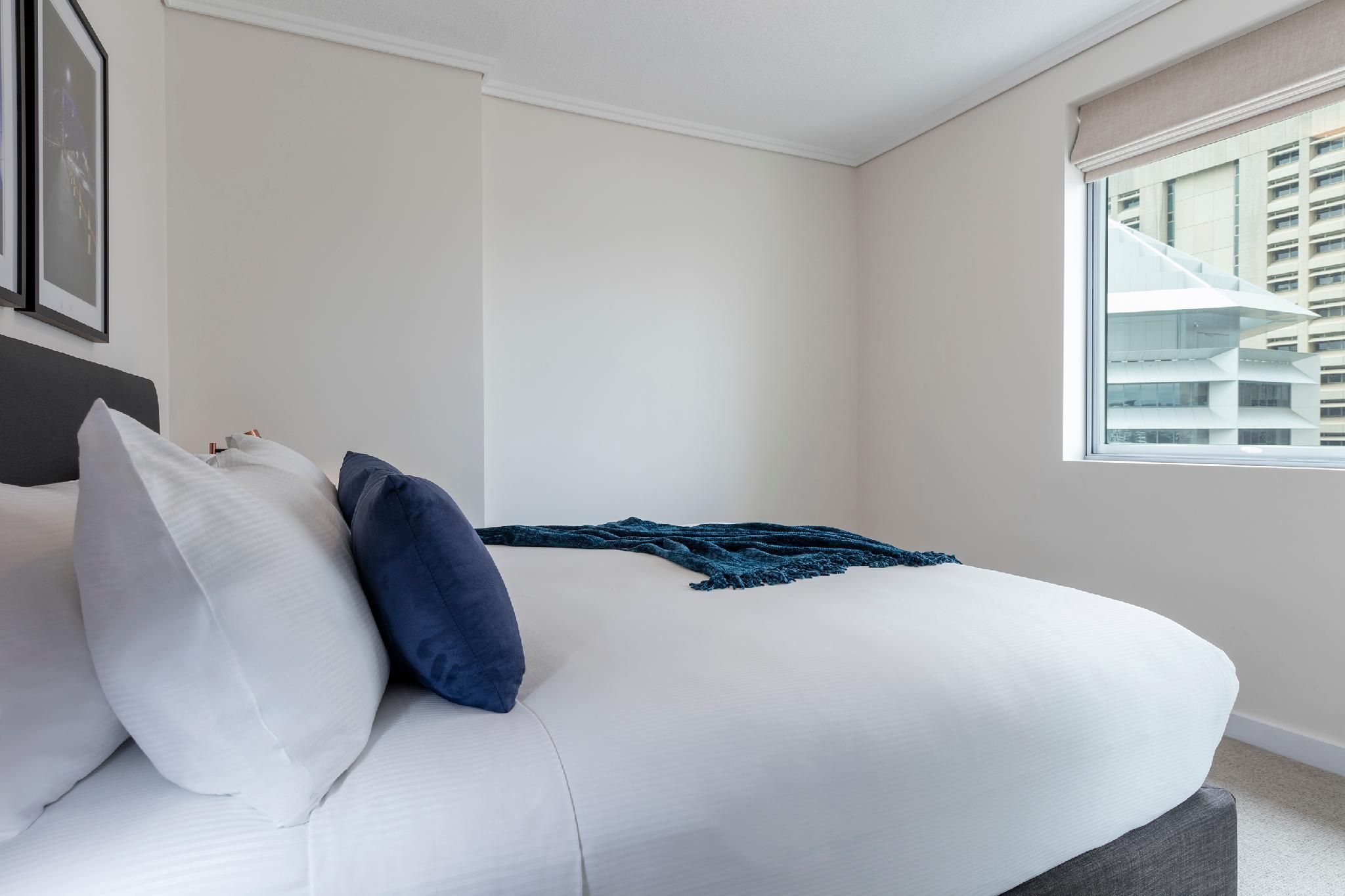 2 Bedroom River View, No Housekeeping