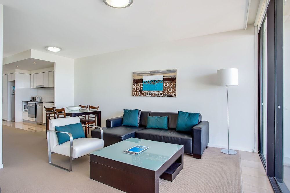 Mantra Sierra Grand One Bedroom 9