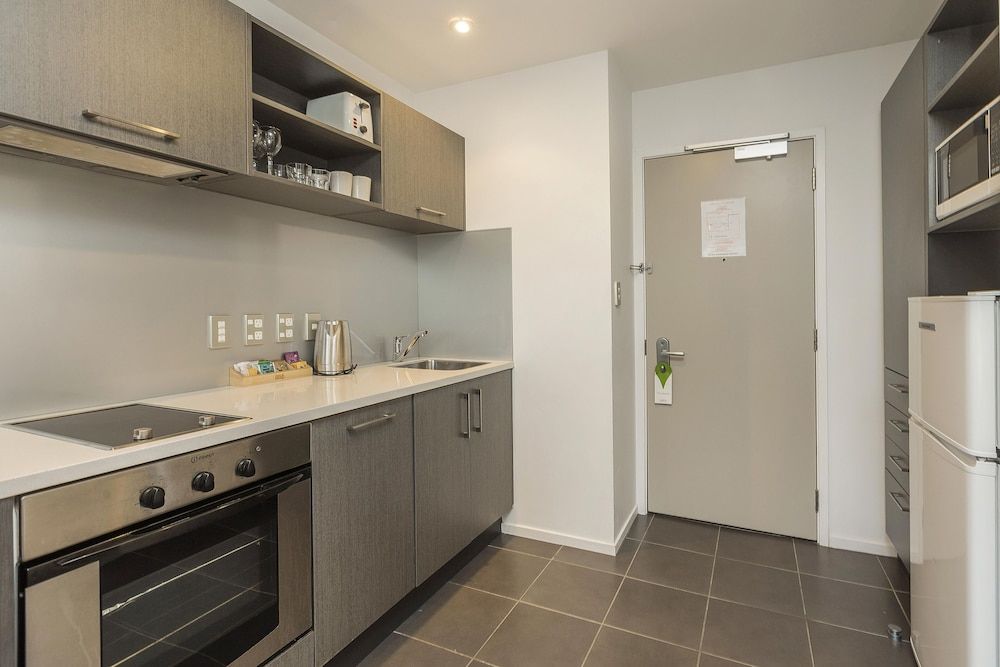 Barclay Suites Deluxe Two Bedroom Suite 4