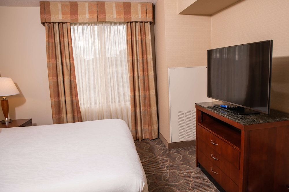 One king evolution junior suite ns