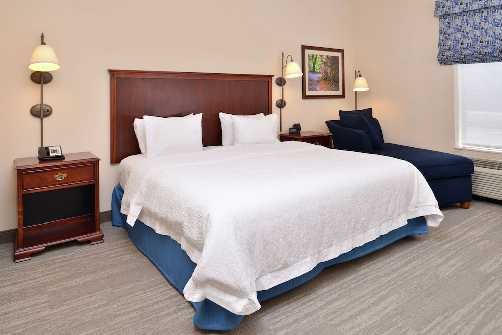 One King Bed, Non-Smoking