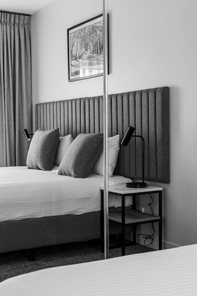 Quest Albury Three Bedroom Apartment 11