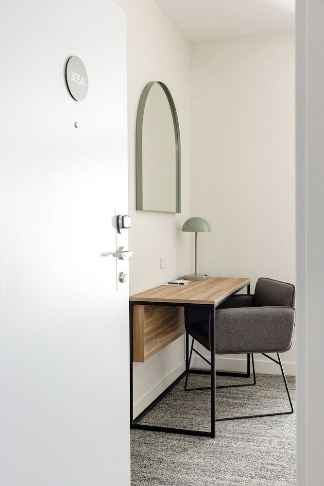 Quest Albury Three Bedroom Apartment 7