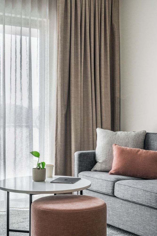 Quest Albury Three Bedroom Apartment 16