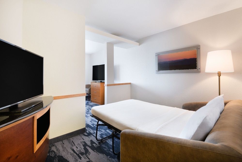 Studio, 1 King Bed with Sofa bed, Non Smoking (Hearing Accessible)
