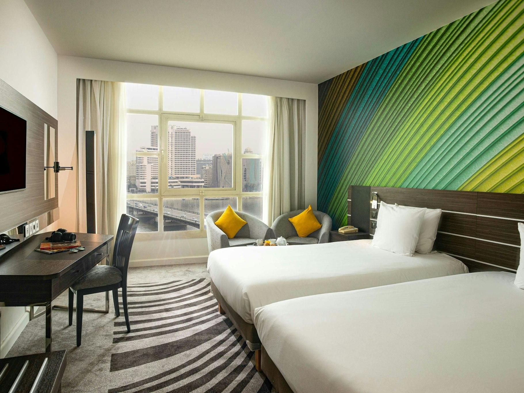 Superior 2 Single Beds River View