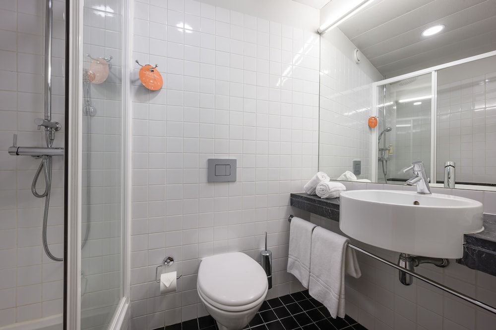 Star Inn Porto Twin Room 4