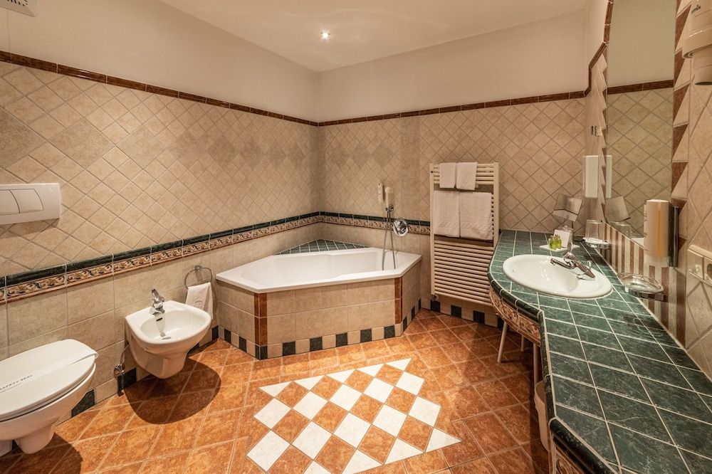 Romantik Hotel Santer Camera Superior or twin room (Landro) 9